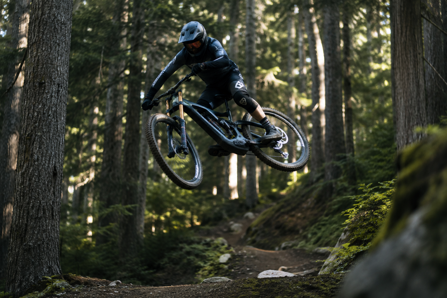Rider Evolution Bike in azione su mountain bike